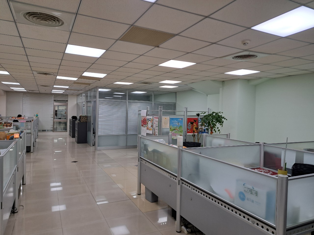 新北市中和區中和二八張工業區