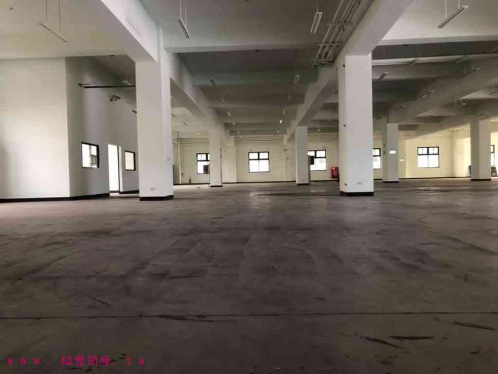 桃園幼獅產業園區[楊梅工業區 水泥工業廠房 出租[建560坪]]