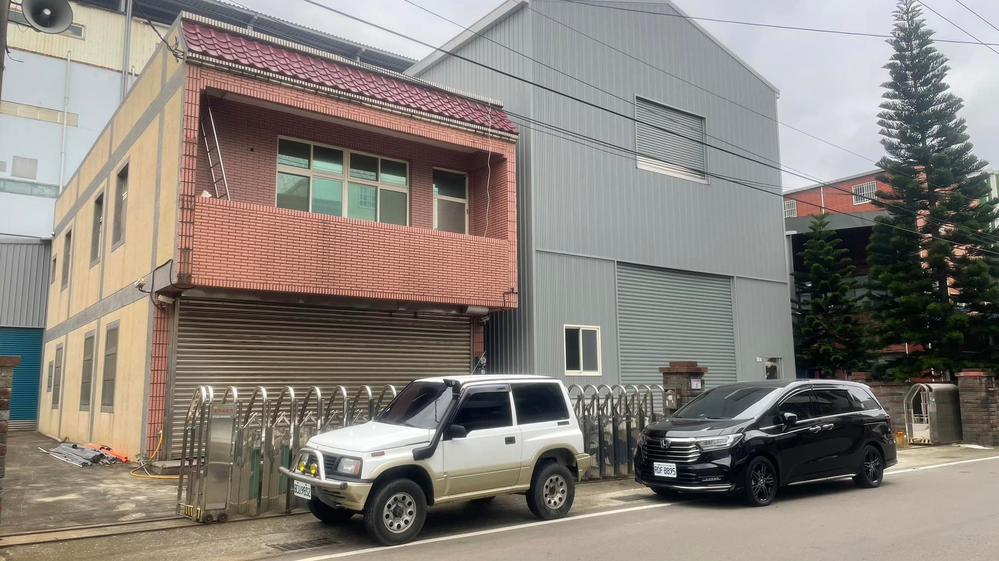 桃園下陰影窩段[楊梅區 楊湖路工業廠房 出租[建300坪]]