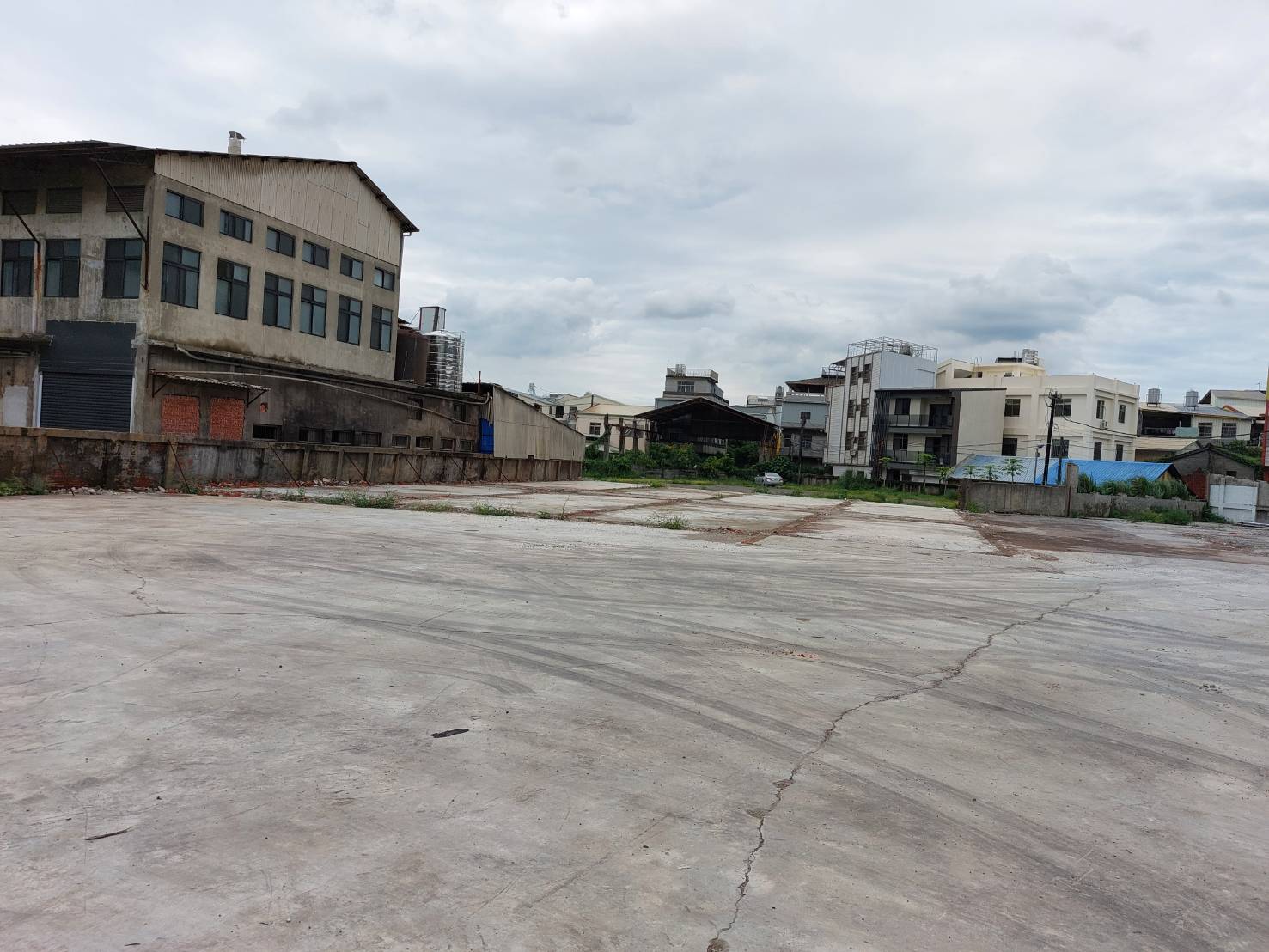 其他工業用地[]