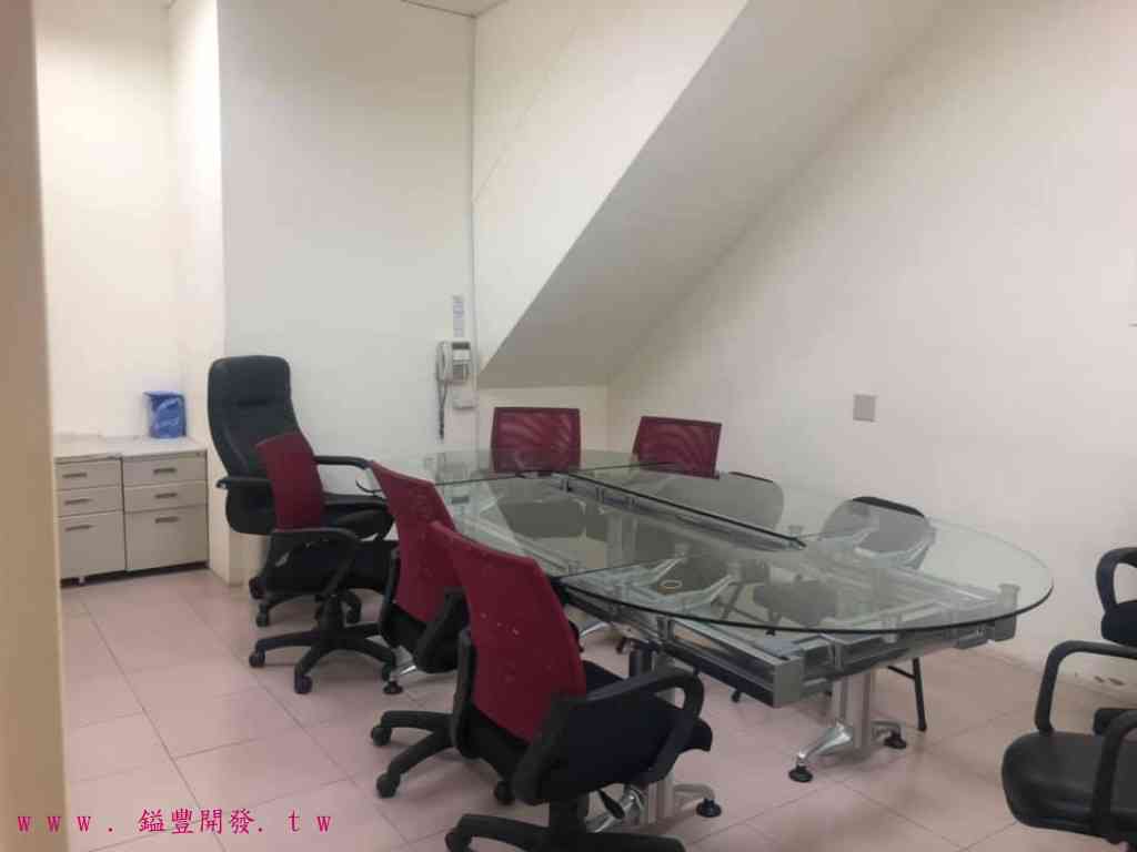 其他工業用地[龜山區 民生北路水泥工業廠房 出租[建180坪]]