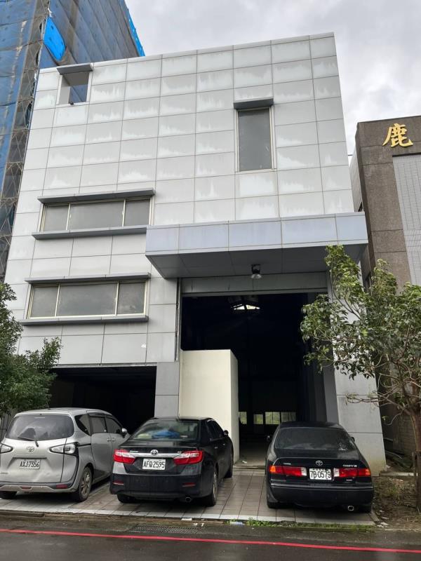 其他工業用地[]