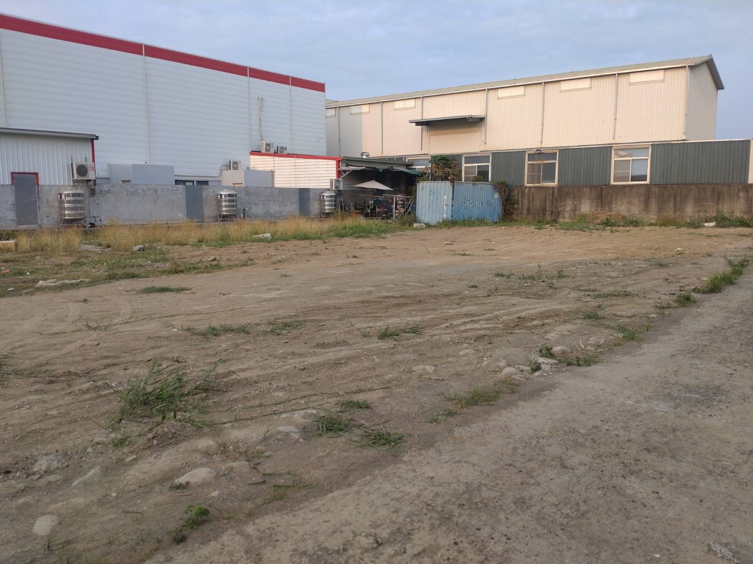 其他工業用地[]