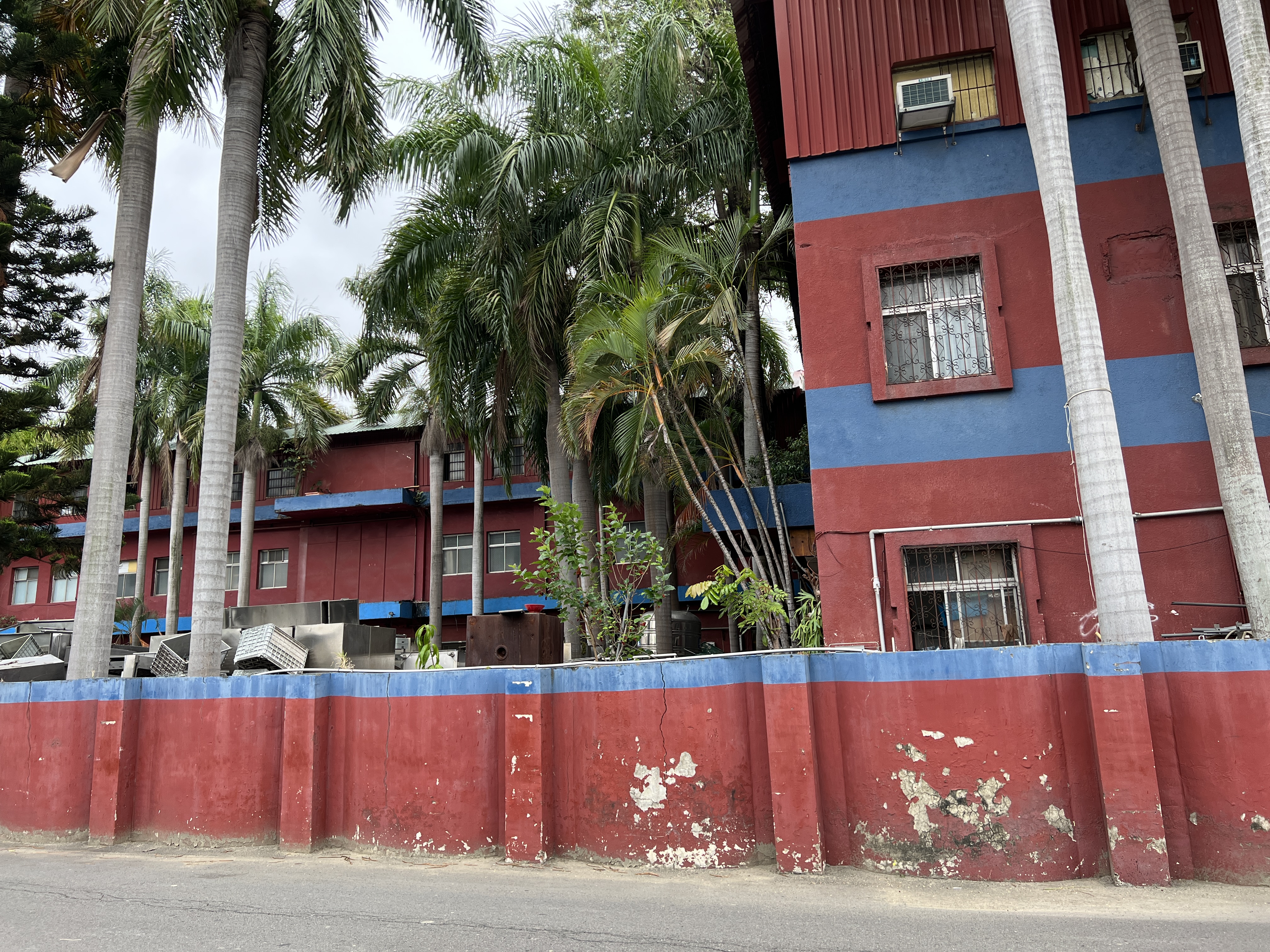 其他工業用地[]