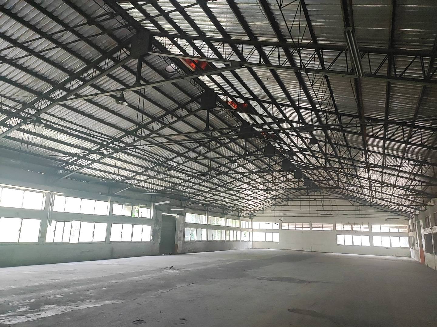 其他工業用地[]