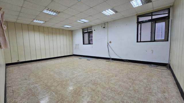 其他工業用地[樹林車站雙面寬RC廠房157]