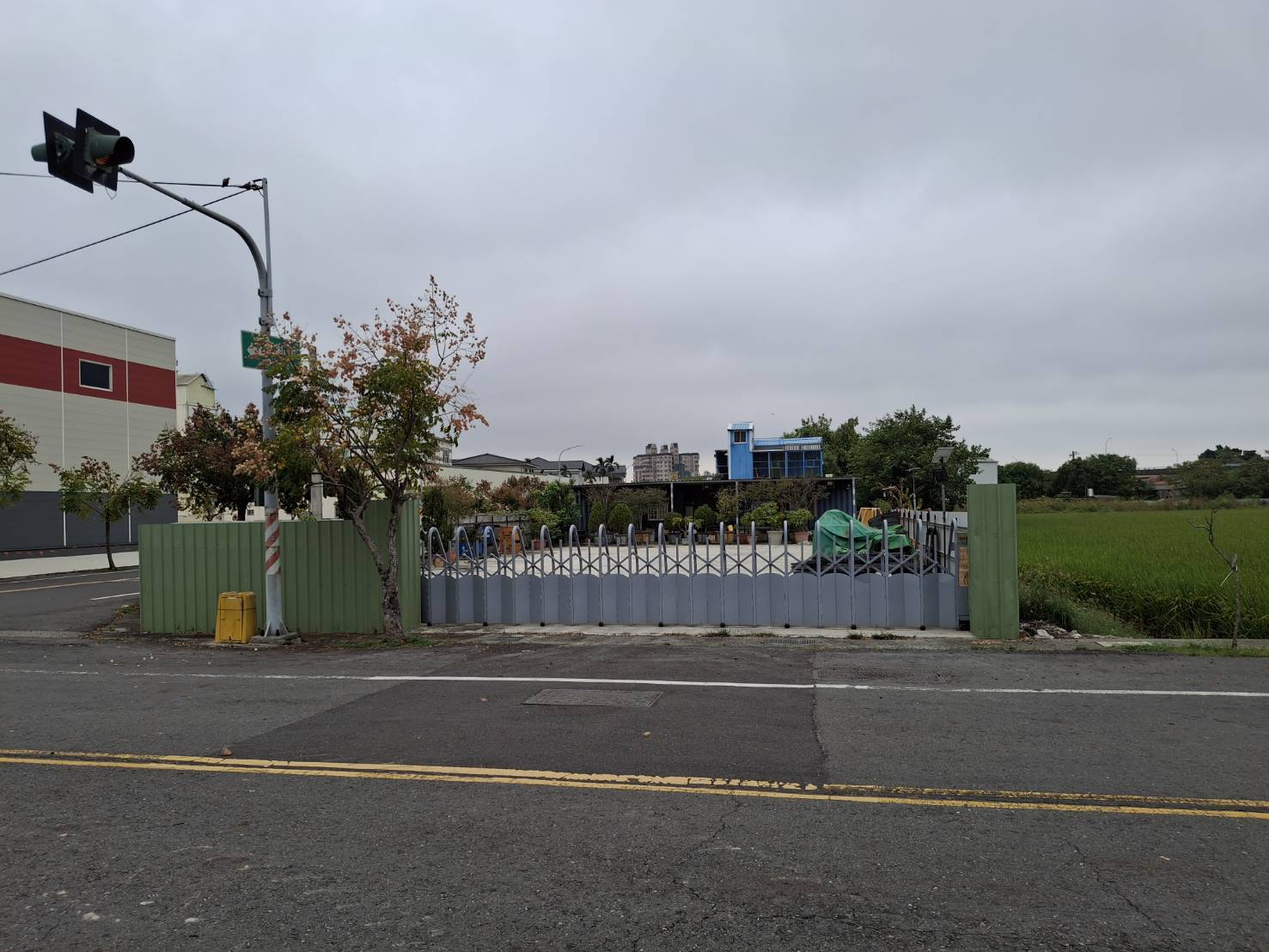其他工業用地[]