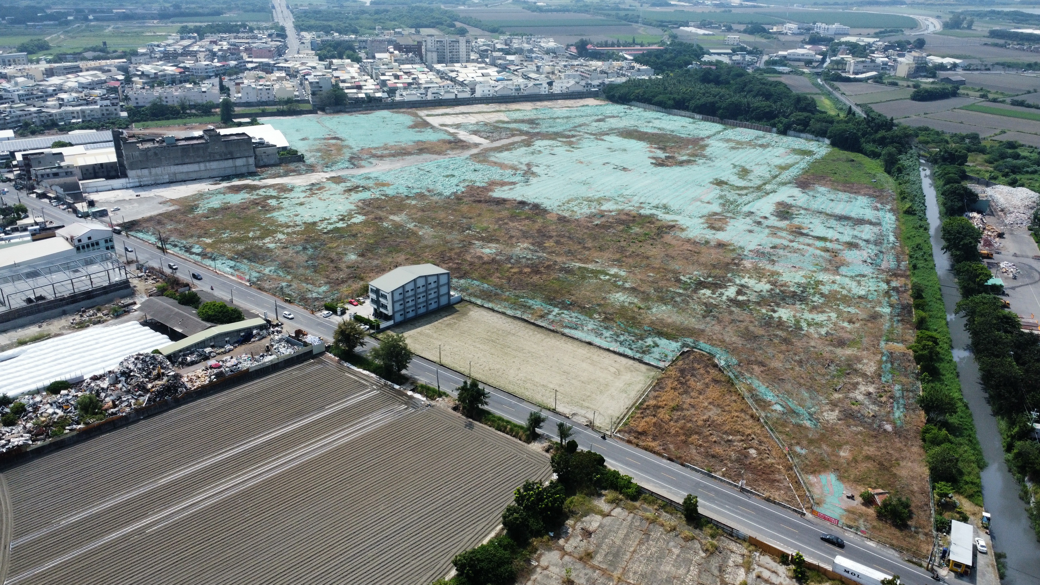 其他工業用地[雲林縣北港鎮同仁段810地號等87筆土地，及同仁段247建號1筆建物]