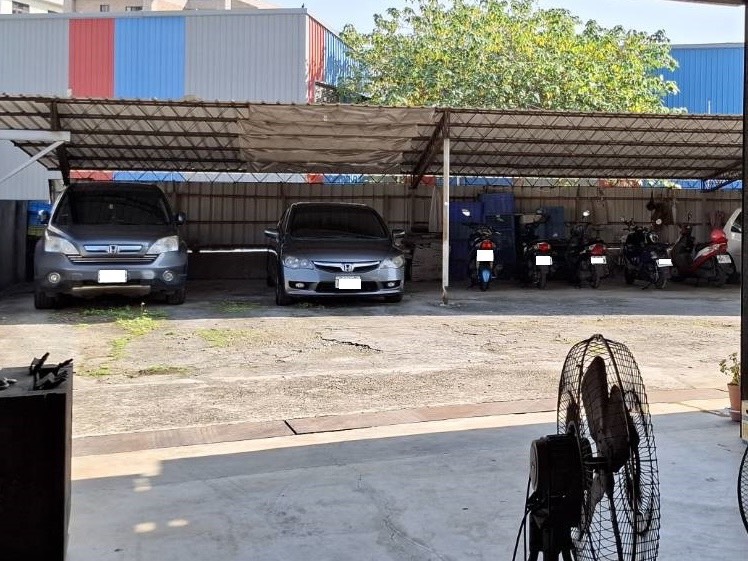 其他工業用地[C0517 三龍街透廠(乙工)~住商樹林中正加盟店]