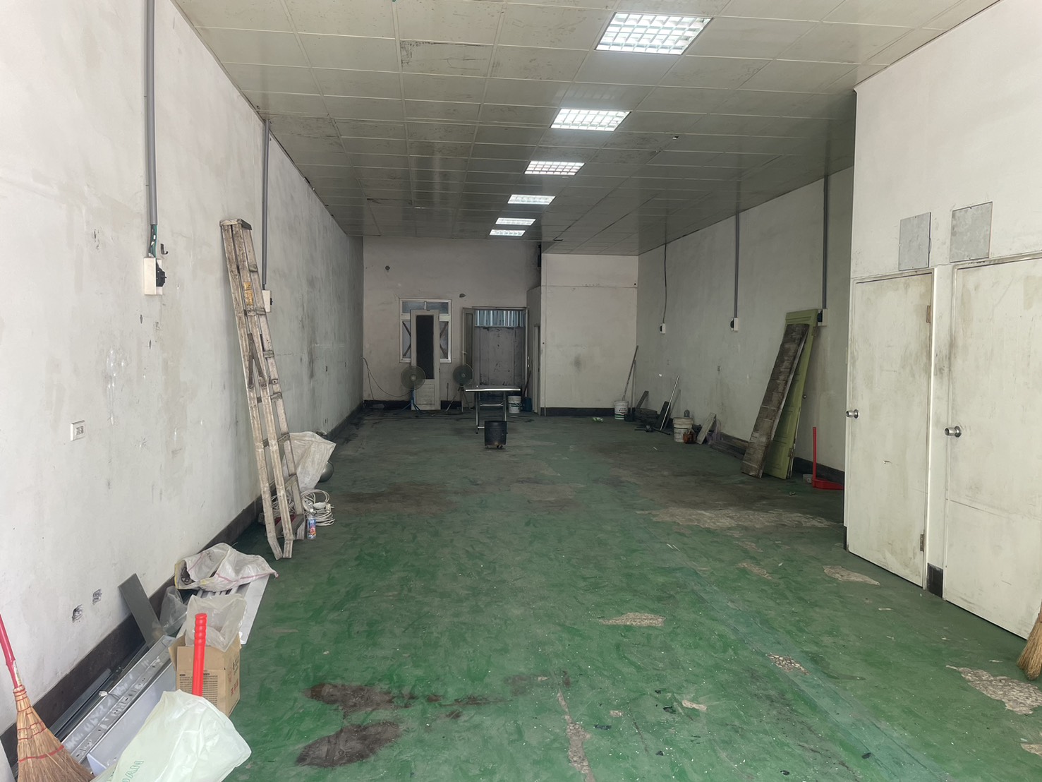 其他工業用地[G0435 三俊街透廠(乙工)~住商樹林中正加盟店]