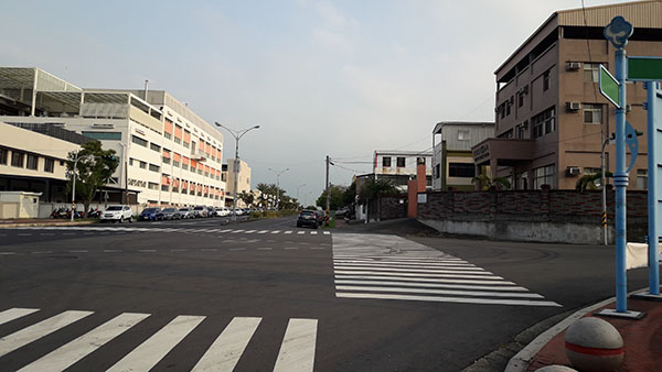 南崗產業園區[地形方正,廠房大面寬,採光明亮,路大。]