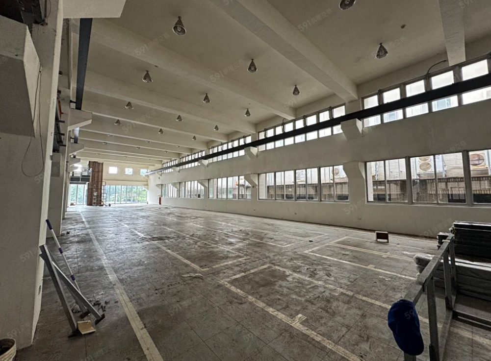 六堵科技園區[]
