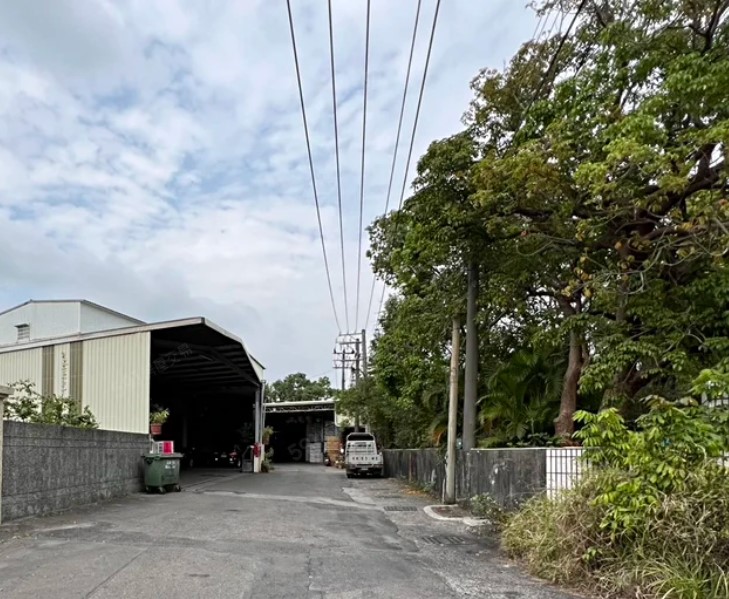其他工業用地[]