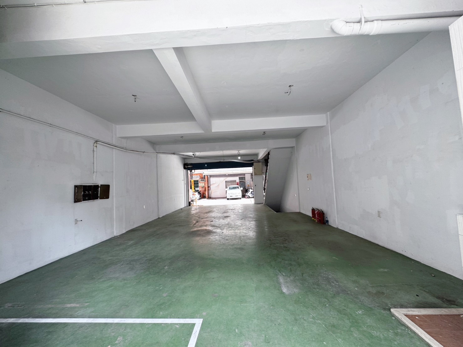 其他工業用地[G3925 三重雙面透天廠房~住商樹林中正加盟店]