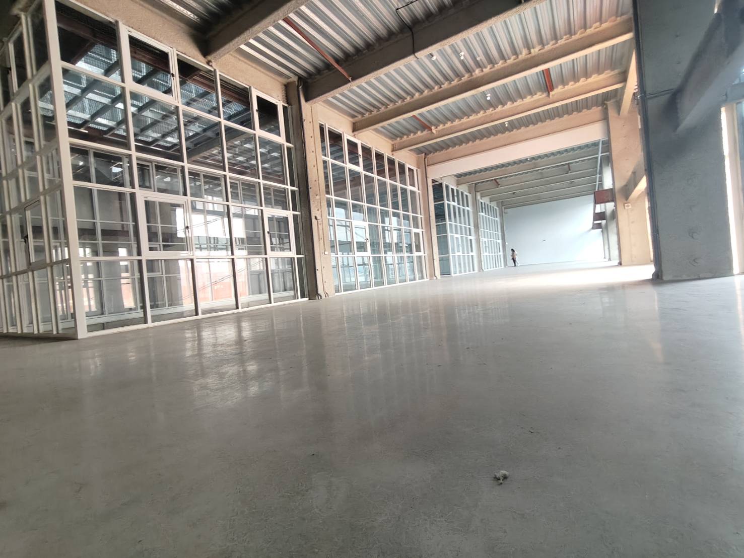 新北市，土城區-土城產業園區租售物件照片第2張