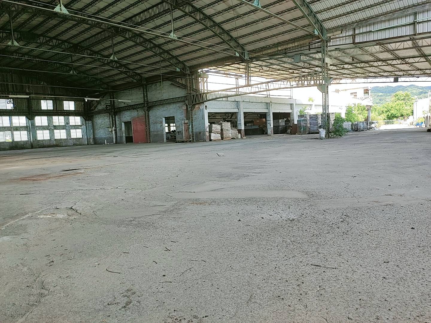 其他工業用地[]