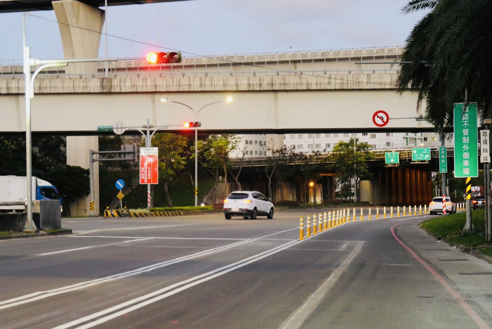 其他工業用地[近南崁交流道臨路乙工挑高廠房工業地~買地送廠~買到賺到~]