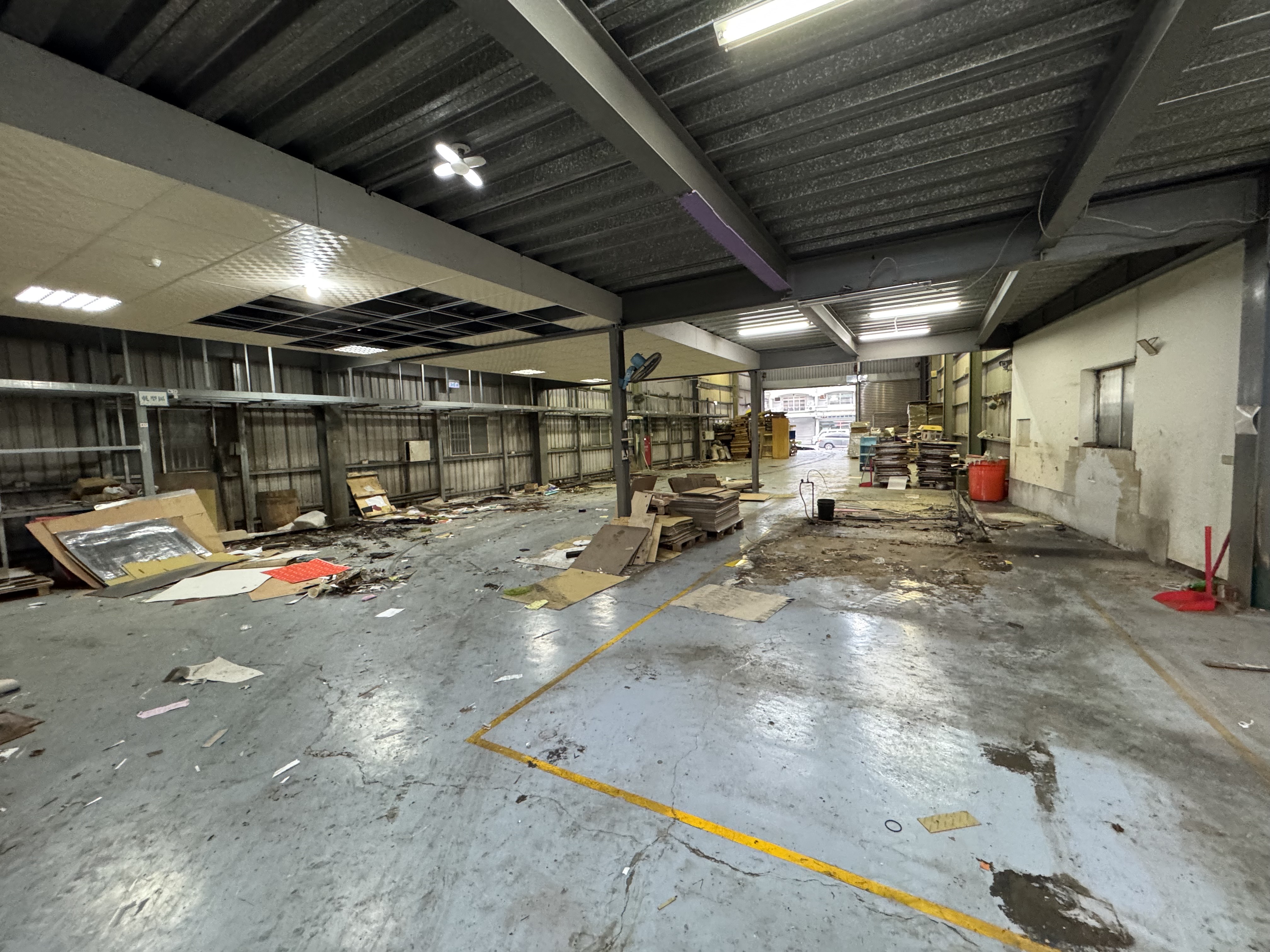 其他工業用地[G1435 土城中華路廠房~住商樹林中正加盟店]