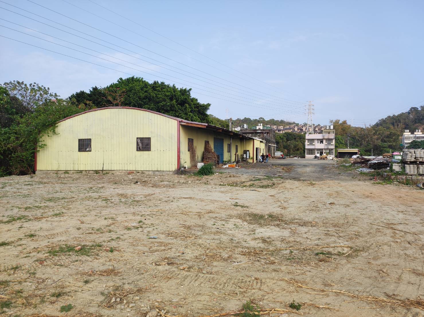 其他工業用地[]