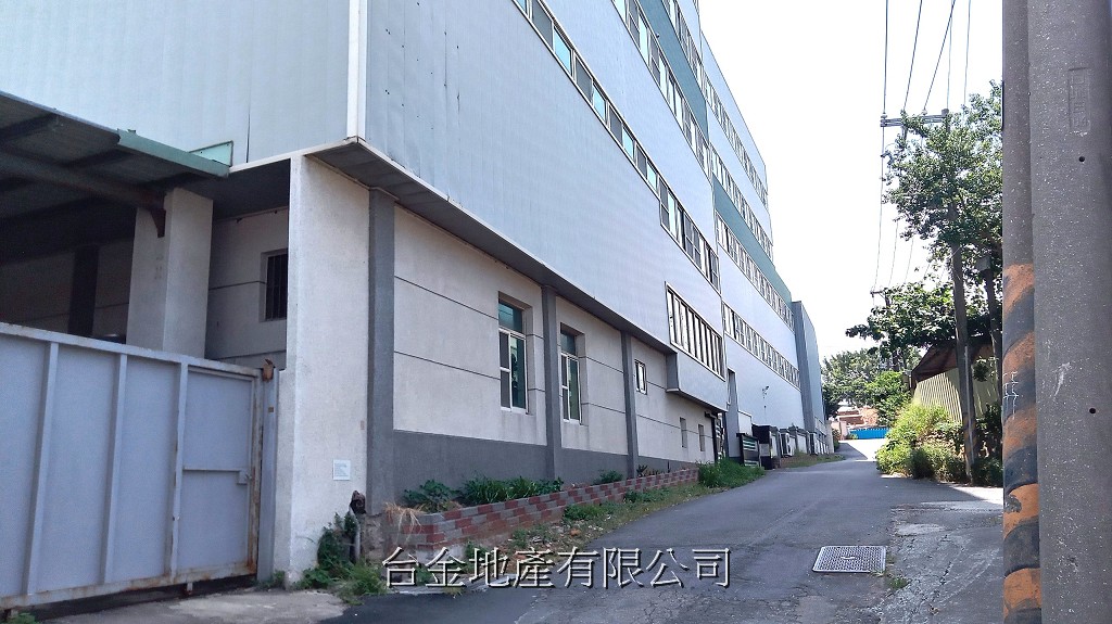 其他工業用地[]