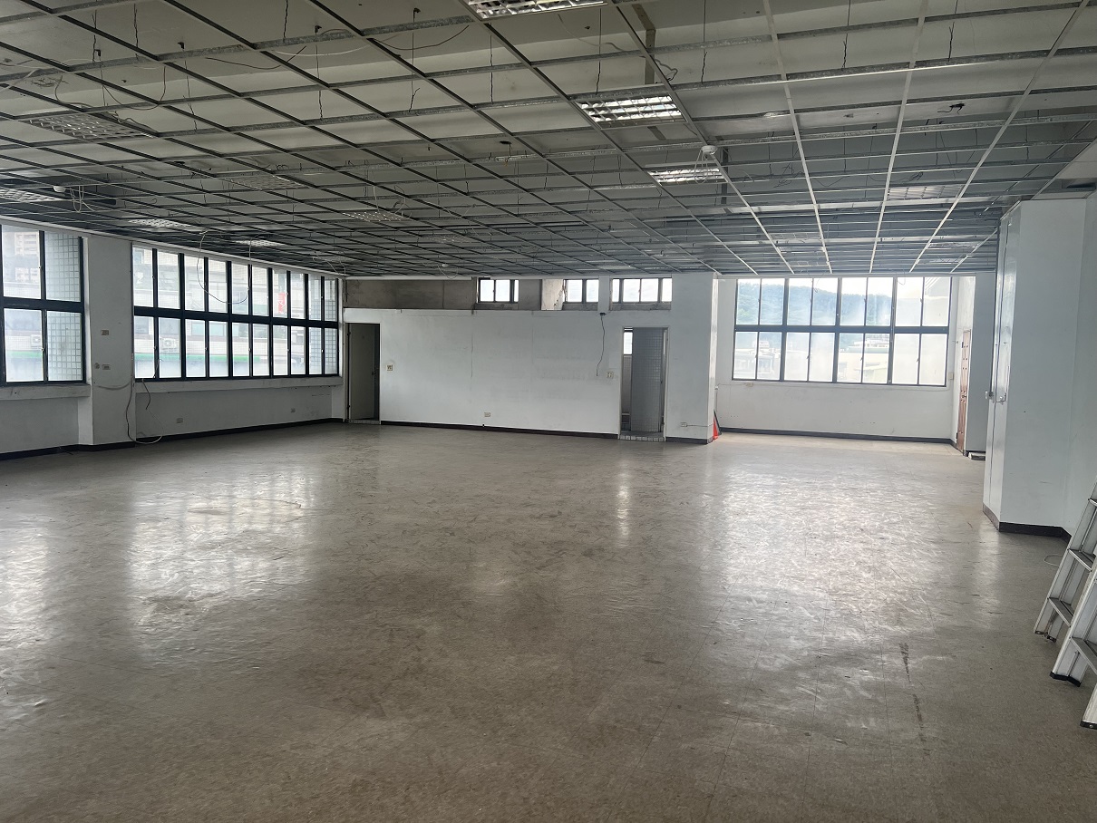 其他工業用地[GA03 三俊挑高廠辦~住商新莊新樹加盟店]
